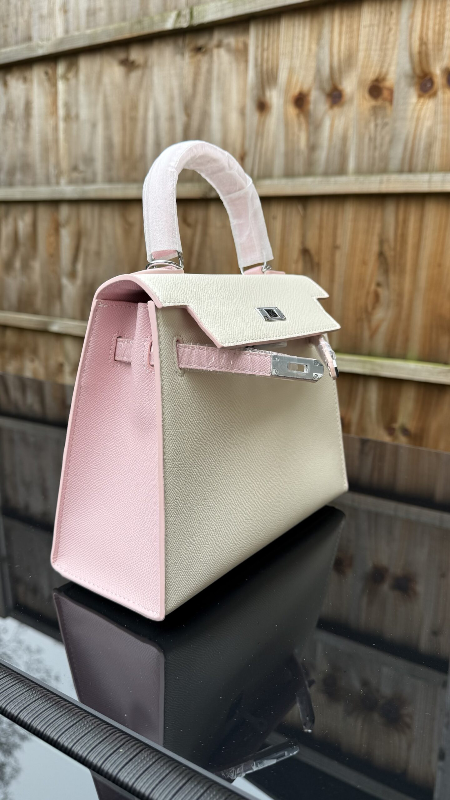 Elegant Mini Milky Leather Bag 4 Elegant Mini Milky Leather Bag - Image 4